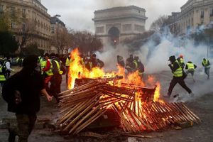 Pháp cảnh báo nguy cơ biểu tình bạo lực ở Paris cuối tuần này