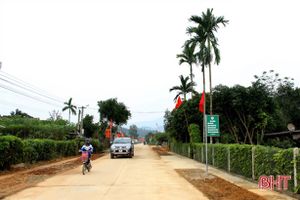 62 km hàng rào xanh, đường hoa làm đẹp xóm làng Hương Sơn