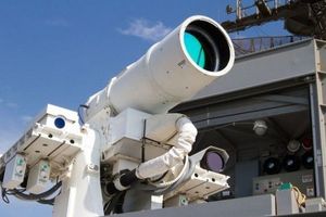Hải quân Mỹ triển khai vũ khí laser lên tàu chiến vào năm 2021