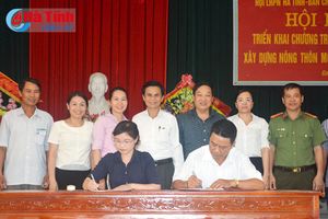 Hội LHPN Hà Tĩnh phối hợp đỡ đầu xã Gia Hanh xây dựng NTM