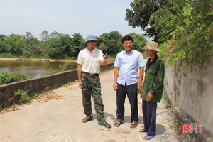 Xóm làng thêm giàu đẹp nhờ người đứng đầu tận tâm, gương mẫu