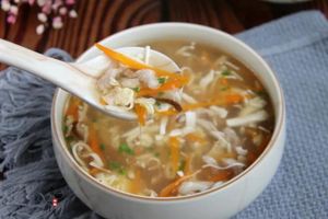 Trời nóng nấu bát súp nấm đậu chua “giải nhiệt” nhanh chóng