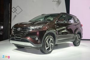 Toyota giảm giá Rush tại Việt Nam