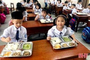 Nhiều trường tiểu học ở thành phố Hà Tĩnh khó tổ chức bán trú