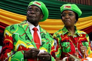 Về hưu, cựu tổng thống Zimbabwe vẫn nuốt bộn tiền của dân