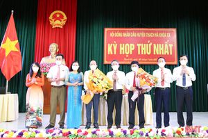 Ông Nguyễn Văn Thắng tái cử chức vụ Chủ tịch HĐND huyện Thạch Hà