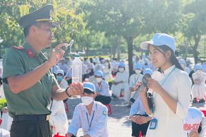 “Lá chắn” phòng ngừa thuốc lá điện tử ở Cẩm Xuyên