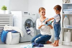 Bạn cần biết: Dùng máy giặt sai cách, tốn tiền và nhanh hư