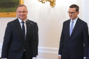 Thủ tướng Ba Lan Mateusz Morawiecki đệ đơn từ chức lên chính phủ