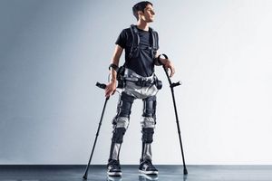 Kỹ thuật mới giúp bệnh nhân liệt hoàn toàn có thể đi lại bình thường