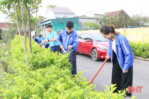 Mùa đông tình nguyện của tuổi trẻ Thành Sen vì nông thôn mới ven đô