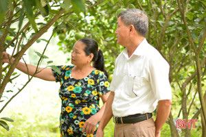 Cán bộ mặt trận đồng hành cùng cơ sở