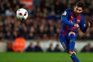Video: Messi có bàn thắng thứ 600 bằng tuyệt phẩm đá phạt