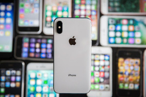 Sau iPhone X, iPhone tiếp theo sẽ có tên là gì?