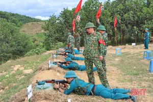 “Chính quy hóa” lực lượng chiến sỹ “sao vuông” ở Vũ Quang
