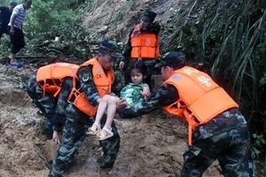 Lũ lụt ở Trung Quốc gây thiệt hại nặng nề, 61 người thiệt mạng
