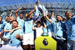 Tổng kết Ngoại hạng Anh 2017/18: Man City cô đơn trên đỉnh