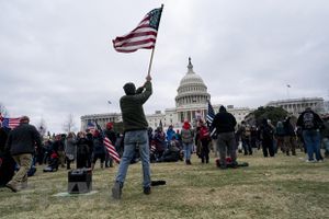 Thượng viện Mỹ nhất trí tiếp tục tiến trình luận tội ông Trump