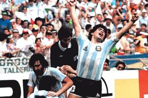 World Cup 1986: Lịch sử gói gọn trong vòng 5 phút