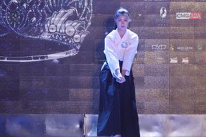 Nữ sinh Hà Tĩnh múa kiếm Aikido trước thềm chung kết Hoa hậu Đại dương