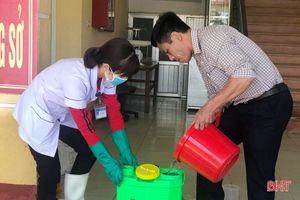 Không để dịch bệnh lây lan sau lũ lụt tại Hà Tĩnh