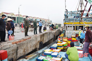 Hà Tĩnh: Âu thuyền, cảng cá an toàn, thông suốt nhờ thực hiện nghiêm công tác phòng, chống dịch