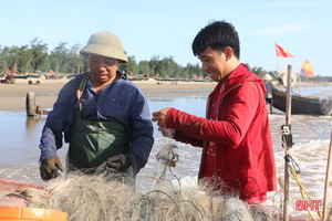 Những câu chuyện đời của ngư dân miền biển Nghi Xuân