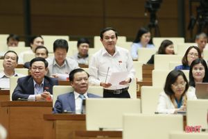 Đại biểu Quốc hội Hà Tĩnh góp ý, thảo luận về dự án Luật Tổ chức Quốc hội