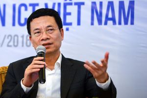 Chân dung quyền Bộ trưởng Bộ TT&TT Nguyễn Mạnh Hùng