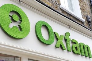 Anh: Phó Giám đốc điều hành Oxfam từ chức giữa "bão" bê bối tình dục