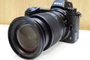 Nikon Z7 về Việt Nam, giá từ 81 triệu đồng