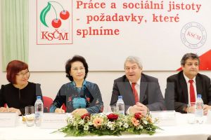 Chủ tịch Quốc hội gặp Chủ tịch Đảng Cộng sản Séc - Morava