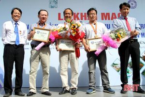 Nghệ sỹ nhiếp ảnh Hà Tĩnh giành HCĐ Liên hoan ảnh nghệ thuật Bắc Trung bộ
