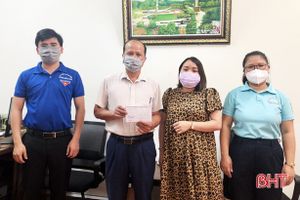 Hơn 52 triệu đồng hỗ trợ em học sinh mồ côi ở TP Hà Tĩnh chữa bệnh