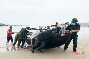 Chủ động ứng phó với khả năng xuất hiện áp thấp, bão và mưa lớn ở Hà Tĩnh