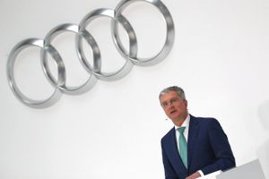 Thế giới ngày qua: Giám đốc hãng xe Audi bị bắt giữ