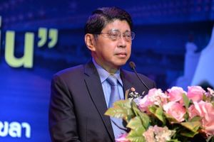 Phó thủ tướng Thái bị cáo buộc có cổ phần trong doanh nghiệp