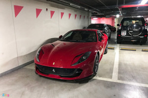 Hình ảnh Ferrari 812 Superfast đầu tiên về Việt Nam