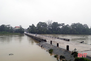 Lũ trên các sông Ngàn Sâu, Ngàn Phố đang lên nhanh