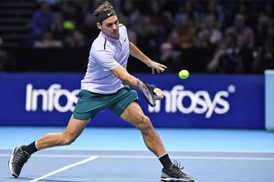Federer cán mốc trận thắng thứ 50 tại ATP Finals