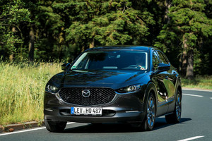 Mazda CX-30 ra mắt, ngoại hình giống CX-5 nhưng nhỏ hơn