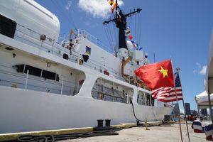 Uy lực của tàu tuần duyên Mỹ vừa bàn giao cho Việt Nam