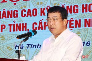 Trang bị kỹ năng cho gần 500 đại biểu hội đồng nhân dân các cấp ở Hà Tĩnh