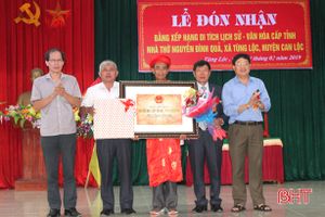 Nhà thờ Nguyễn Đình Quả đón bằng công nhận di tích LSVH cấp tỉnh