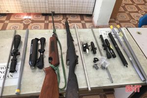 Công an Lộc Hà tịch thu 11 khẩu súng tự chế