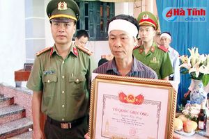 Thủ tướng cấp bằng "Tổ quốc ghi công" cho 6 liệt sĩ Hà Tĩnh