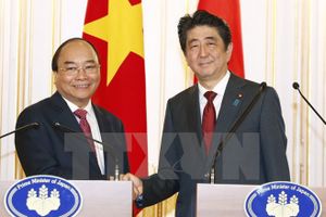 Tuyên bố chung về việc làm sâu sắc hơn quan hệ Việt Nam-Nhật Bản