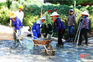 Thênh thang những tuyến đường quê Hà Tĩnh...