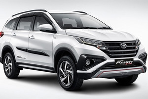 Toyota Rush 2018 - "tiểu Fortuner" giá từ 17.800 USD