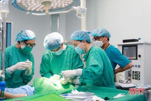 Bệnh viện Đa khoa TTH Hà Tĩnh “Hỗ trợ phẫu thuật cho trẻ em khuyết tật"